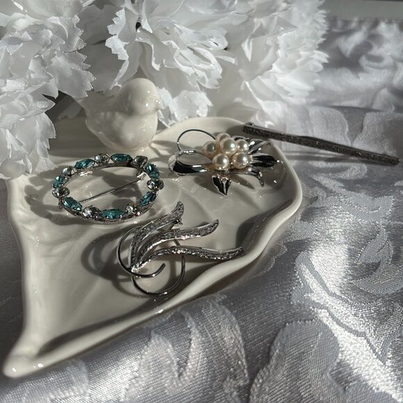 STERLING SILVER PEARL & RHINESTONE BROOCH COLLECTION - Picture 2 of 11